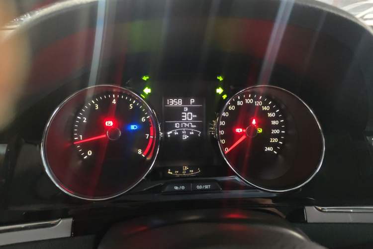 Used Volkswagen Bora 2015 Value Edition 1.6L Automatic Comfort Version