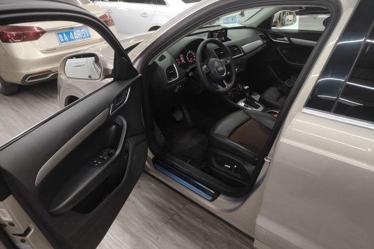 Used Audi Q3 2018 30th Anniversary Edition 35 TFSI Fashion Model