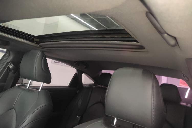 Used Toyota Avalon 2022 2.5L Luxury Edition