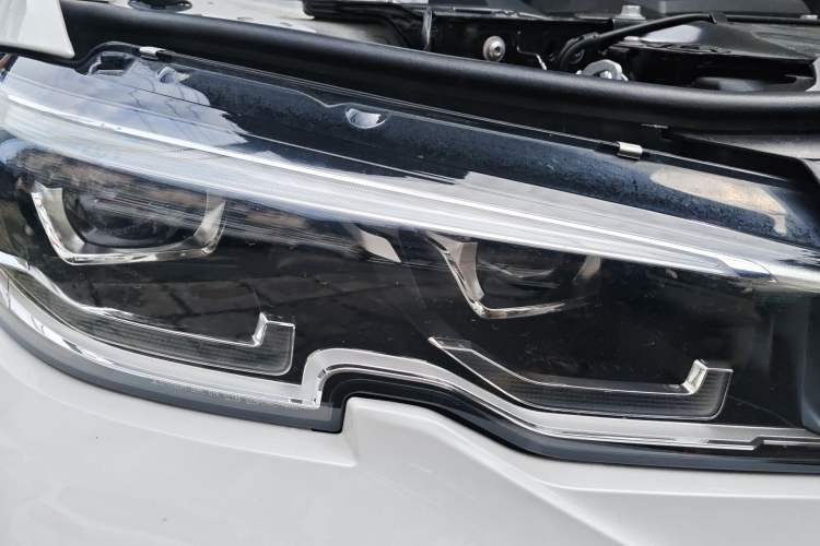 Used BMW 3 Series 2022 320Li M Sport Package Right Front Headlight