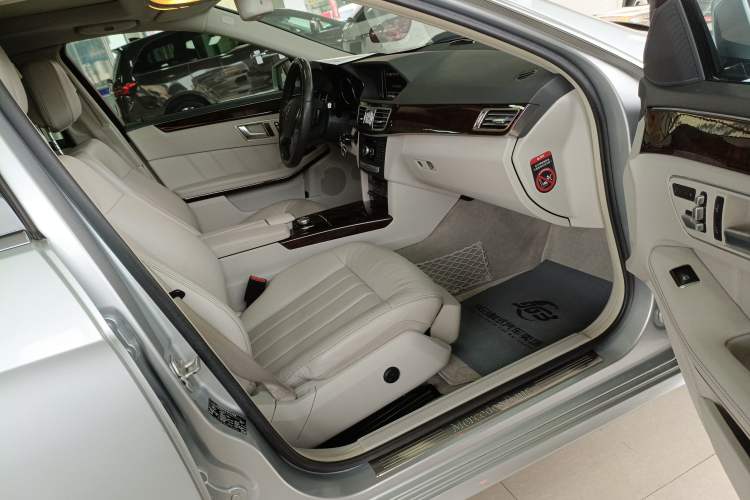 Used Mercedes-Benz E-Class 2014 Facelifted E 260 L Luxury Edition