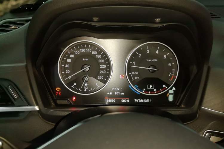 Used BMW X1 2016 xDrive25Li Luxury Model
