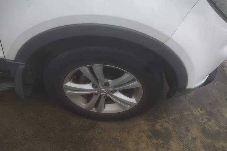 Used HYOSOW S3 2014 1.5L Comfort Version China IV Emission Standard