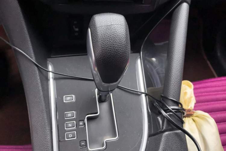 Used Dongfeng Aeolus AX7 2015 2.3L Automatic ZhiZun Version