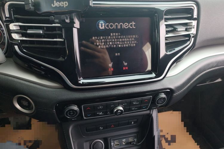 Used Jeep Commander 2018 2.0T Two-Wheel Drive Enjoy Edition China V