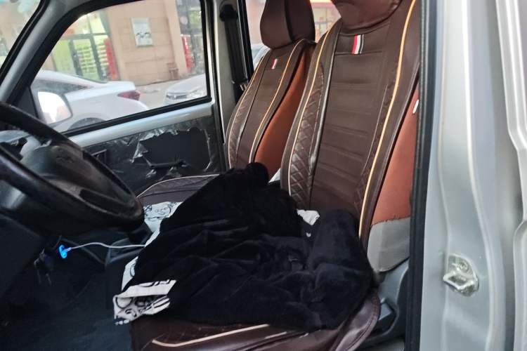 Used Wuling Zhiguang 2015 1.2L S Practical Model LSI