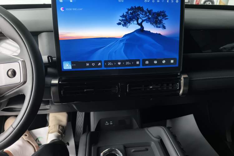 Used iCAR 03T 2024 501km Four-wheel Drive Long-Range Version Audio And AC Panel