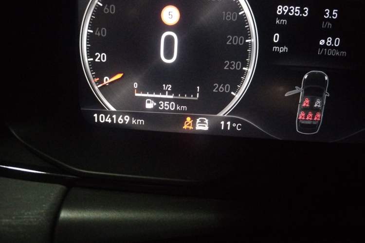 Used Lynk & Co 03 2018 1.5TD DCT JingPro Edition China V Standard Odometer Close Up