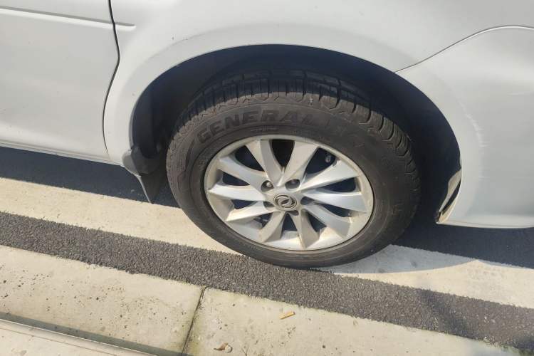 Used FORTHING Lingzhi 2017 M5 1.6L Luxury Model
