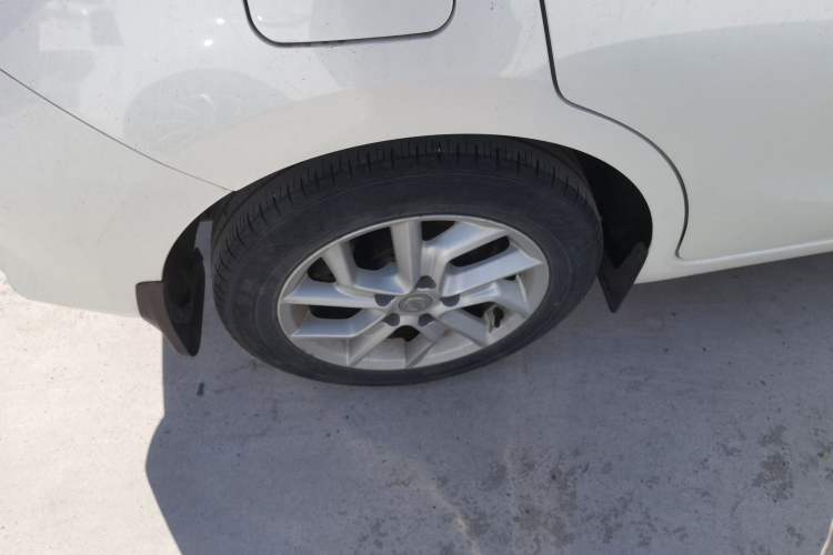 Used Nissan Tiida 2021 1.6L CVT Cool Edition Right Rear Wheel Hub