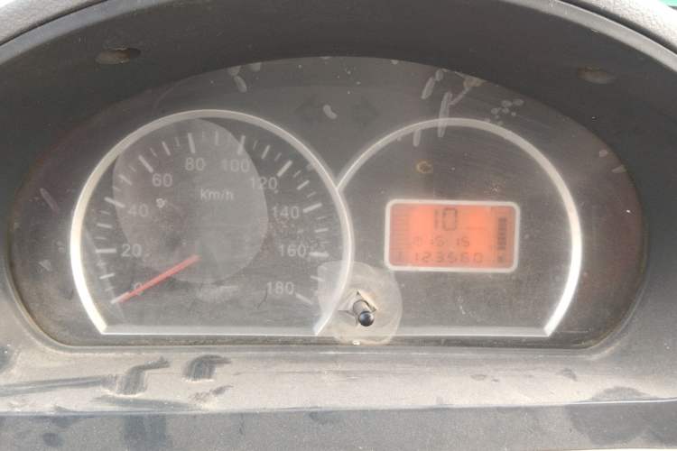 Used BAIC Weiwang 306 2011 1.3L Comfort version 7 seats
