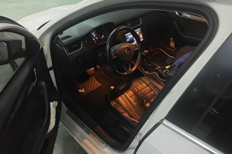 Used Skoda Octavia 2017 1.6L Automatic Smart Drive Edition
