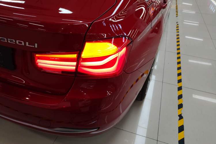 Used BMW 3 Series 2019 320Li Fashion Model