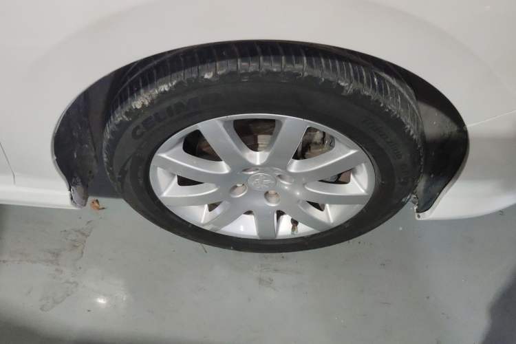 Used Peugeot 308 2013 1.6L Manual YouShang Model Right Front Wheel Hub