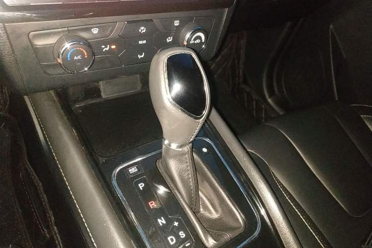 Used Dongfeng Fengon 580 2017 1.5T CVT Comfort Model