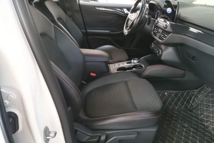 Used Ford Focus 2020 Hatchback EcoBoost 180 Automatic ST Line