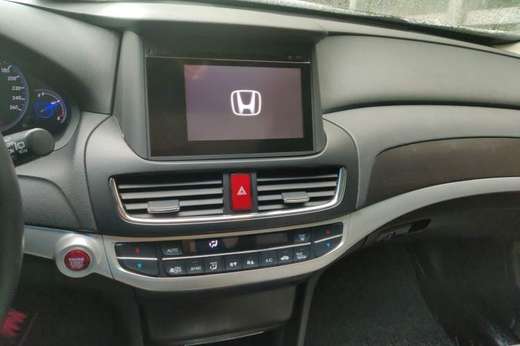 Used Honda Crosstour 2014 2.4L Luxury Edition