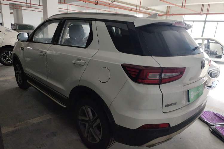 Used Changan CS55 2017 1.5T Manual Colorful Edition