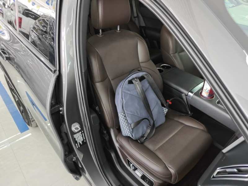 Used Li Auto L8 2023 Pro Model — 24