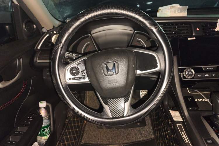 Used Honda Civic 2019 220TURBO CVT Dynamic Edition China VI Emission Standard Steering Wheel
