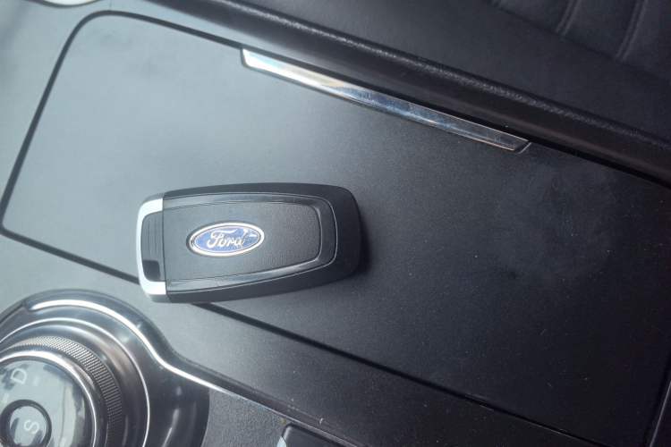 Used Ford Mondeo 2017 EcoBoost 200 Stylish Model
