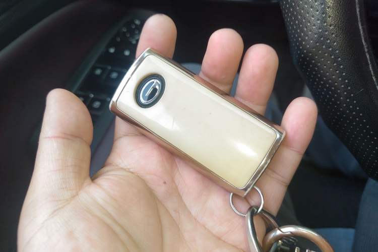 Used GAC Trumpchi M6 2021 PRO 270T Automatic Luxury Edition