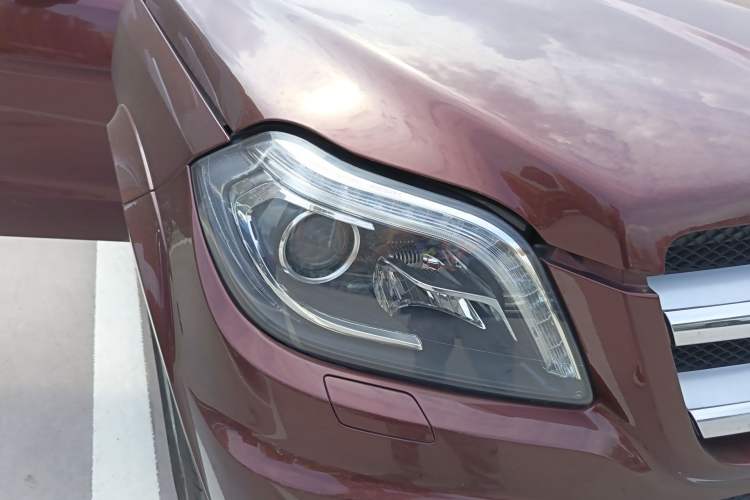 Used Mercedes-Benz GL-Class 2013 GL 500 4MATIC Right Front Headlight