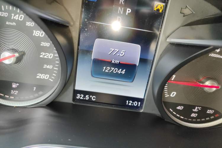 Used Mercedes-Benz GLC 2017 GLC 200 4MATIC
