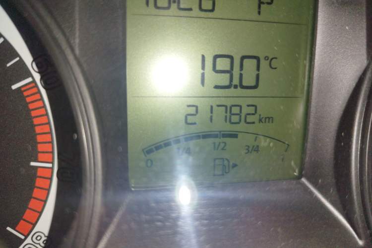 Used Skoda Fabia 2016 1.4L Automatic Car Enjoy Edition
