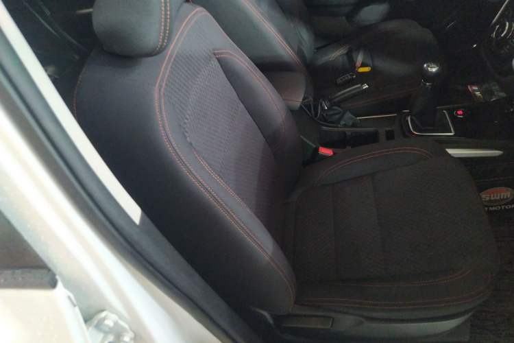 Used SWM X3 2021 1.5L Manual Comfort Version 7 Seats