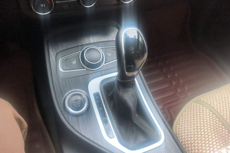 Used Chery Tiggo 7 2016 2.0L CVT YAOZHEN Edition