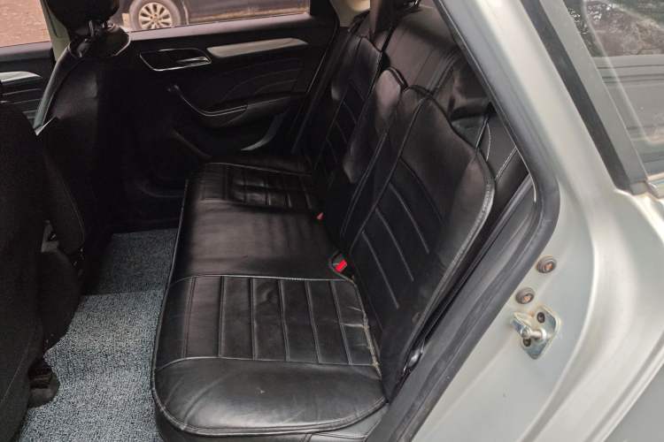 Used Roewe i6 New Energy 2017 45T Hybrid Connect & Smart Enjoyment Edition