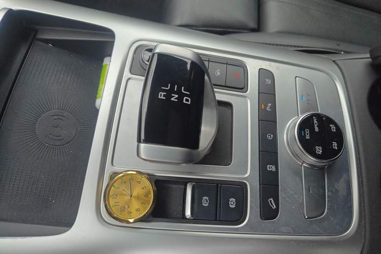 Used Denza X 2020 PHEV Flagship Edition Gear Lever