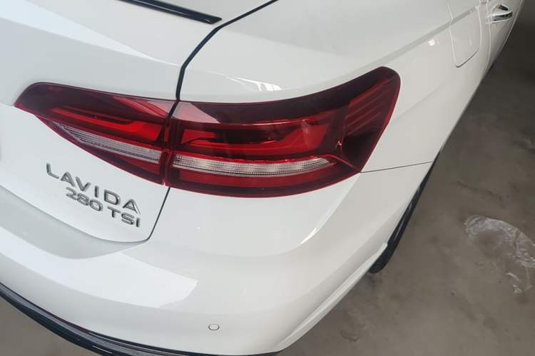 Used Volkswagen Lavida 2023 280TSI DSG Starry Sky Deluxe Edition
