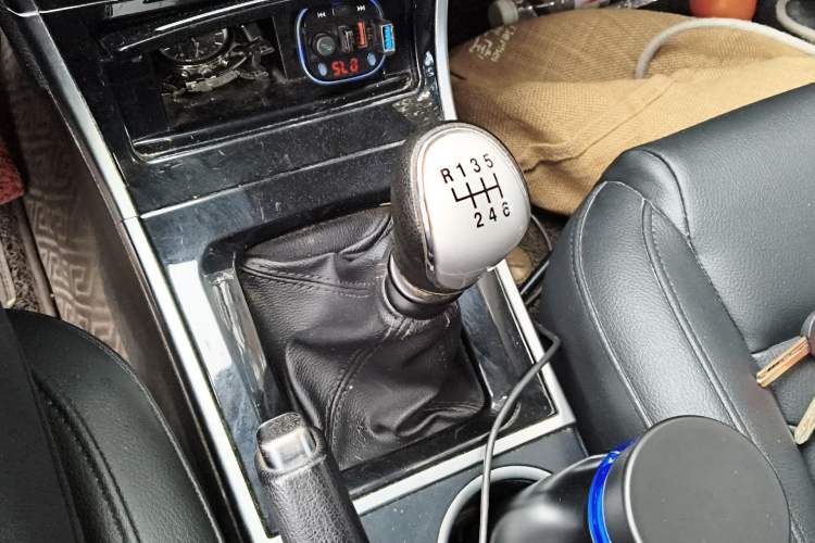 Used Haval H2 2016 Red Label 1.5T Manual Two-Wheel Drive Elite Model