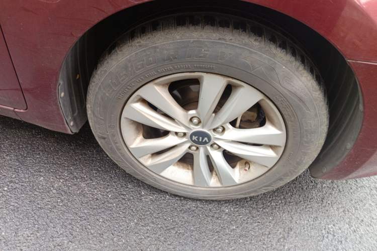 Used Kia K4 2014 1.8L Automatic GLS
