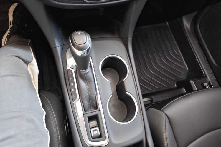 Used Chevrolet Equinox 2017 535T Automatic YuJie Edition
