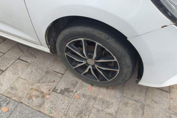 Used BYD Song MAX 2017 1.5T Manual Smart Connect Luxury 7-Seater
