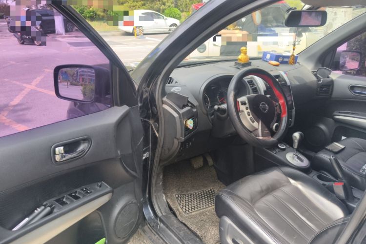 Used Nissan X-Trail 2012 2.5L CVT Ultimate Edition 4WD Driver Seat