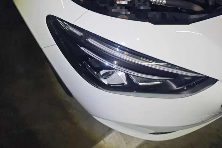 Used Mercedes-Benz B-Class 2021 B 200 Fashion Model Right Front Headlight