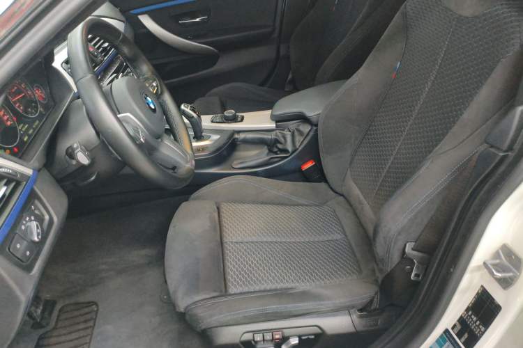 Used BMW 4 Series 2017 425i Gran Coupe Leading Model with M Sport Package