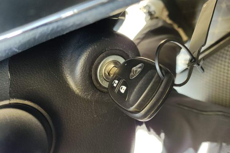 Used CHANGAN KAICHENG Ounuo S 2021 1.5L Ono S Smart Edition Dual-Steaming Air-Conditioned Bus JL473QG Vehicle Key