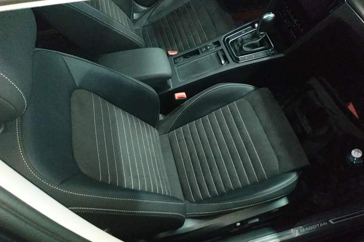 Used Volkswagen Magotan 2020 330TSI DSG Luxury Edition