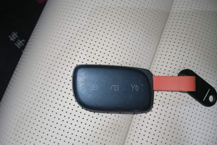 Used Lynk & Co 900 2025 2.0T Exploration Edition
