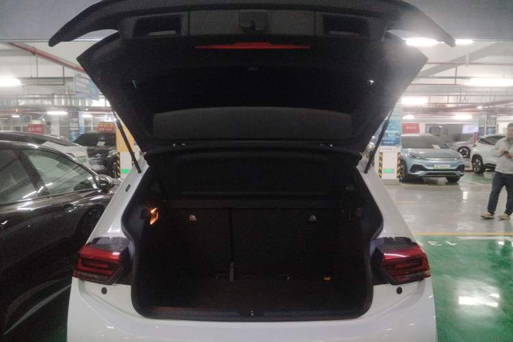 Used Volkswagen ID.3 2025 Smart Edition Outstanding Model
