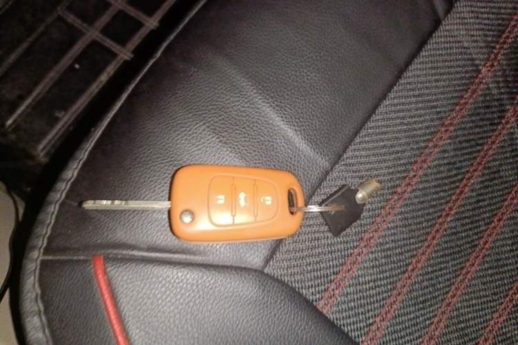 Used Hyundai Verna (older generation) 2014 1.4L Manual Smart GLS Trim
