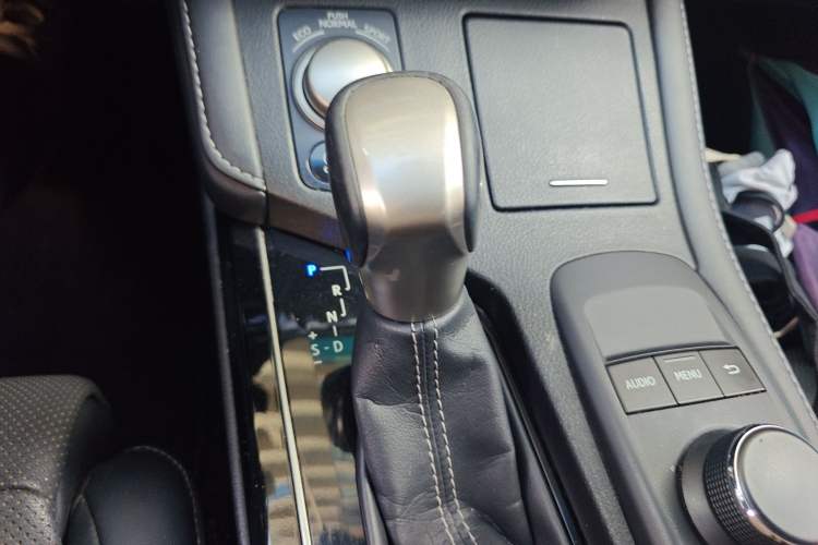 Used Lexus ES 2015 200 Elite Edition
