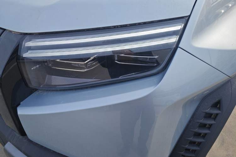 Used Formula Leopard Titanium 3 2025 501 km Range Rear-Wheel Drive Intelligent Driving Max Edition