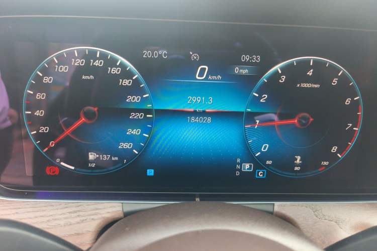 Used Mercedes-Benz E-Class 2021 Facelift E 260 L