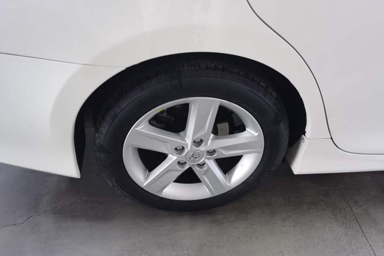 Used Toyota Camry 2012 Junrui 2.0S Radiant Edition Right Rear Wheel Hub
